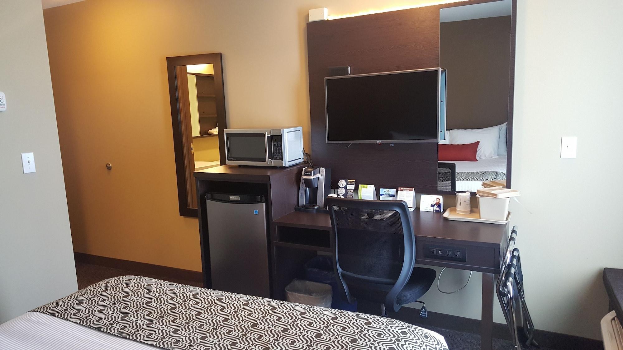 Microtel Inn & Suites By Wyndham ווייטקורט מראה חיצוני תמונה
