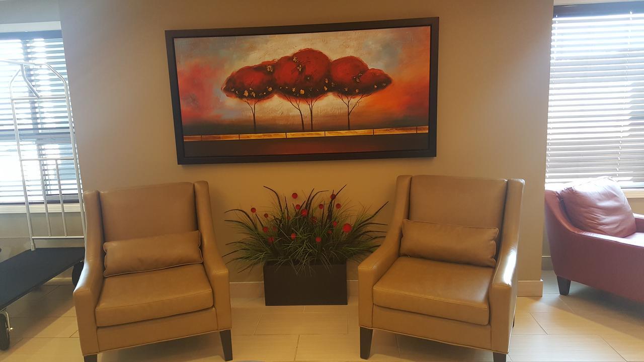 Microtel Inn & Suites By Wyndham ווייטקורט מראה חיצוני תמונה