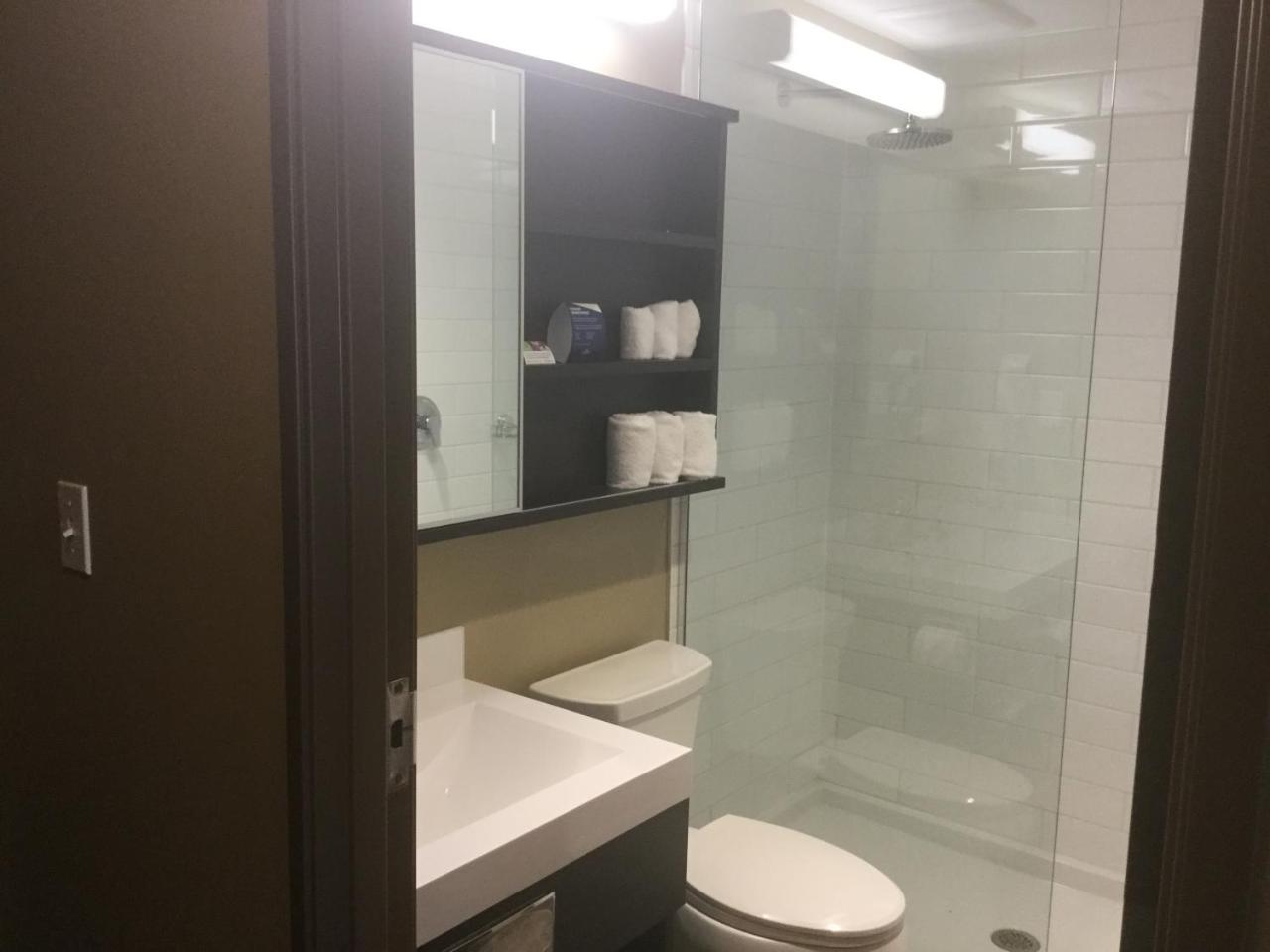 Microtel Inn & Suites By Wyndham ווייטקורט מראה חיצוני תמונה